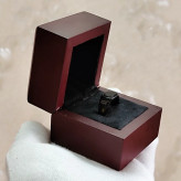 جعبه انگشتر رنگ زرشکی