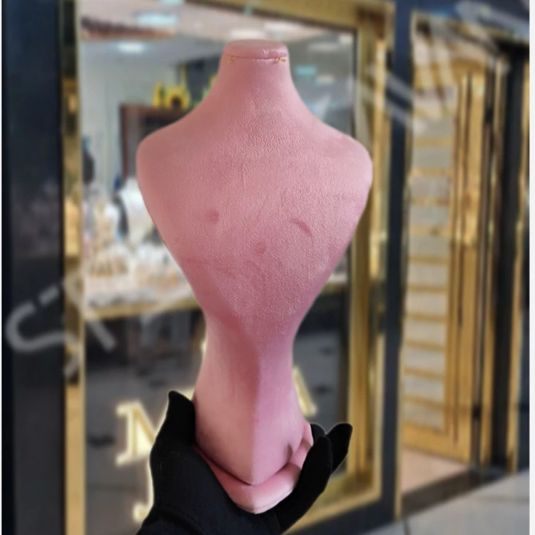 مانکن بدلیجات و جواهرات رنگ صورتی سایز 3(30ثانت)