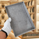 سینی ساده بدلیجات مخمل طوسی روشن