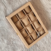 استند ساعت درب دار شیشه ای رنگ کرم روشن