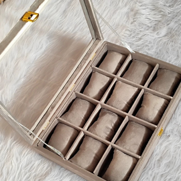 استند ساعت و دستبند درب دار شیشه ای رنگ طوسی روشن