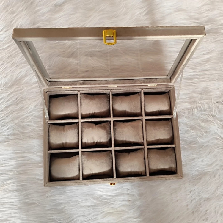 استند ساعت و دستبند درب دار شیشه ای رنگ طوسی روشن