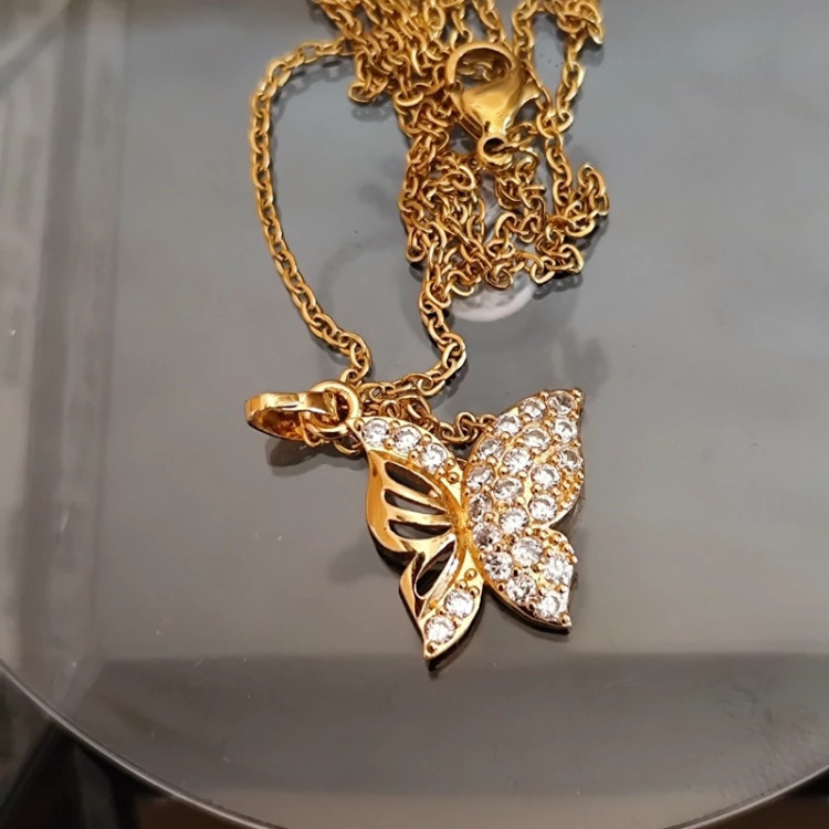 گردنبند دخترانه پروانه