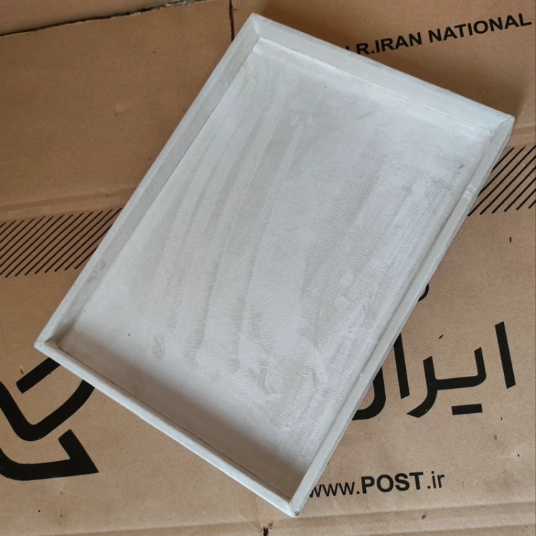 سینی ساده بدلیجات و جواهرات رنگ کرم
