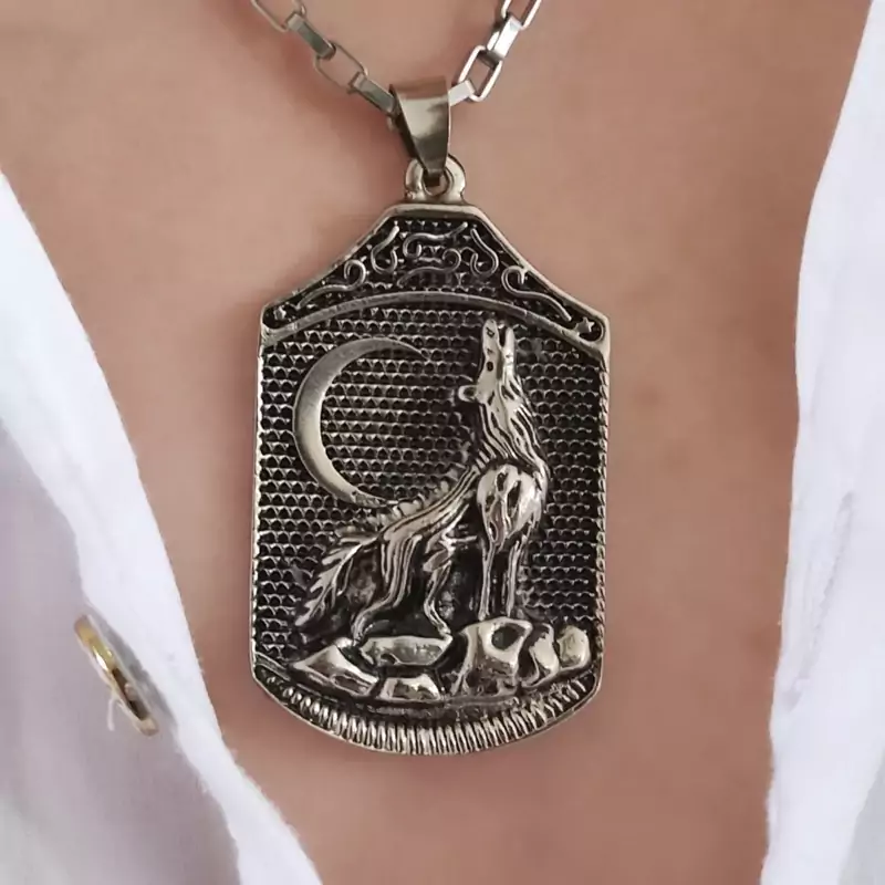 گردنبند گرگ مردانه