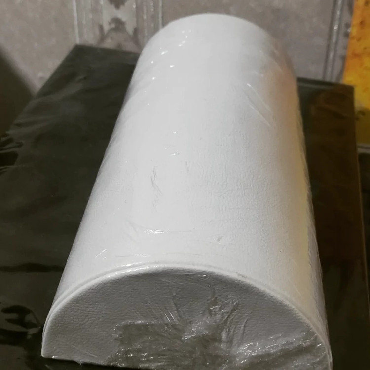 استند دستبند هلالی