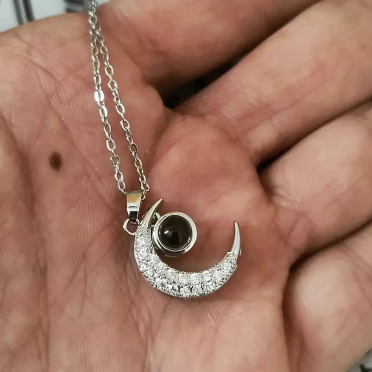 گردنبند تلسکوپی دوستت دارم به صد زبان دنیا طرح ماه نقره ای