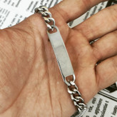 دستبند کارتیر نقره ای حکاکی طرح دوبل