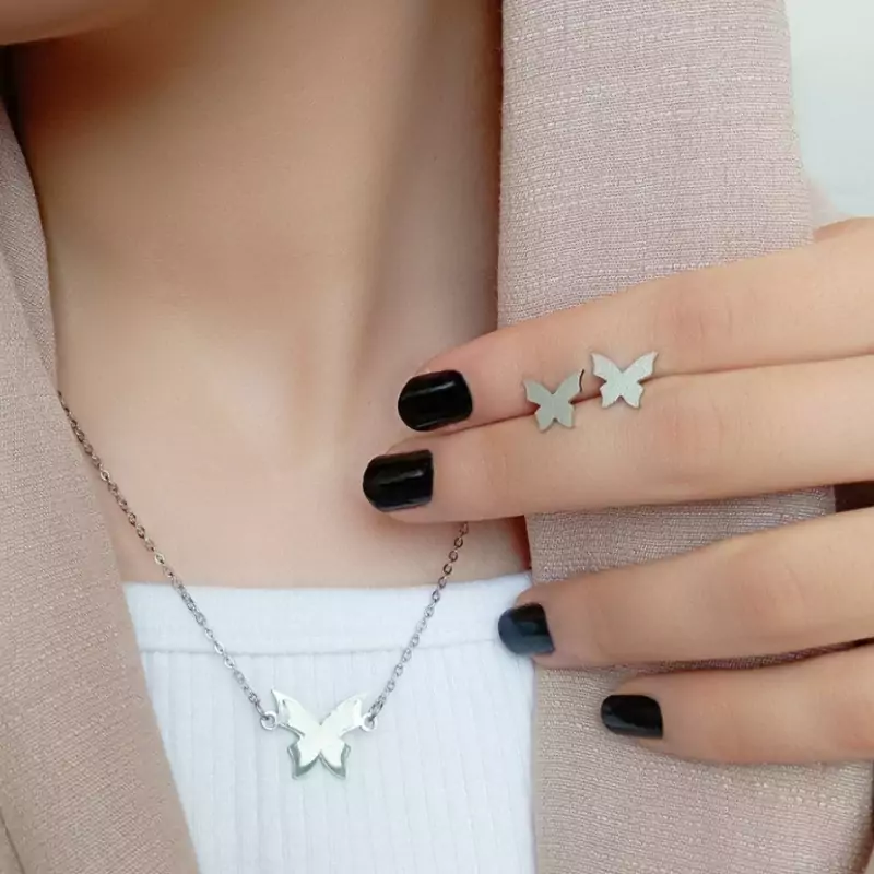 نیم ست پروانه رنگ نقره ای