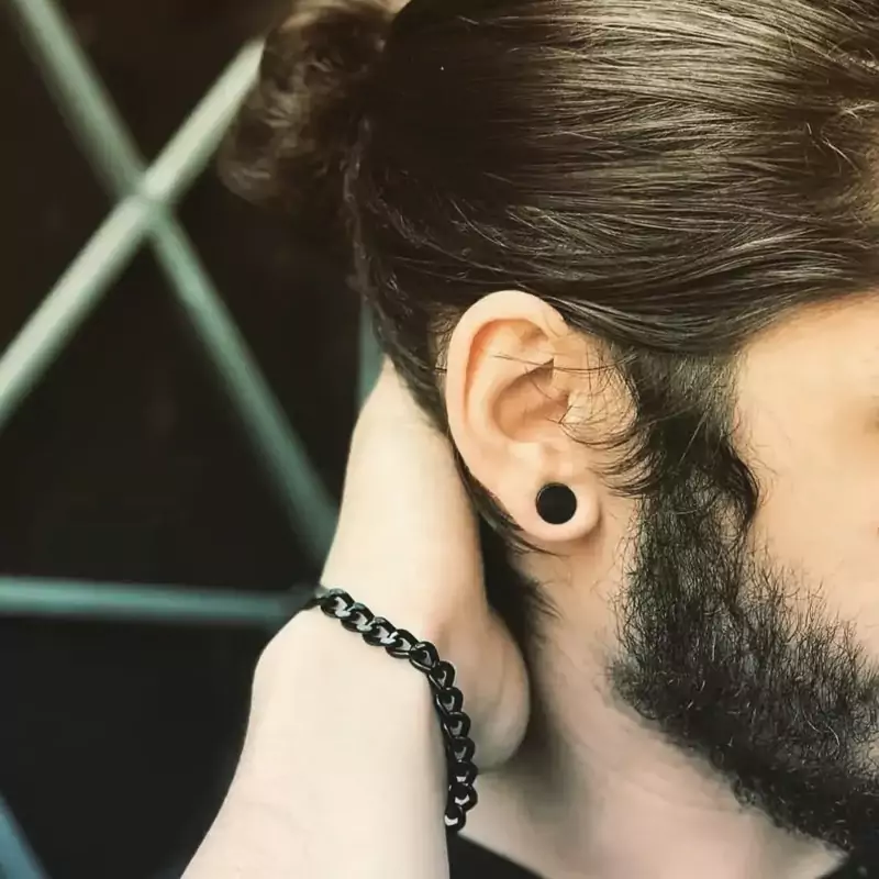 پیرسینگ گوش