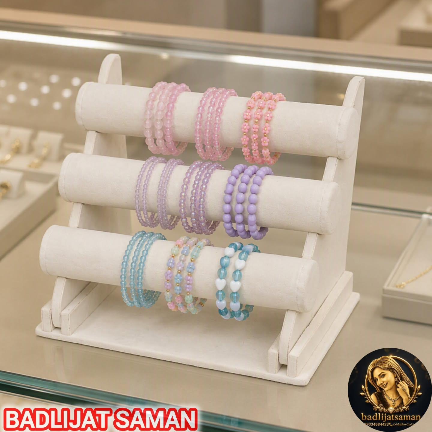 استند النگو رومیزی سه طبقه رنگ کرم استخونی